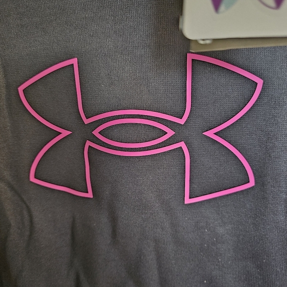 NWT Under Armour black hoodie - Picture 2 of 4